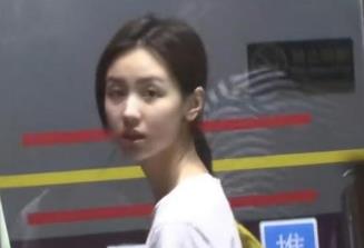 陳都靈尹正是情侶嗎,陳都靈劉愷威結(jié)婚了