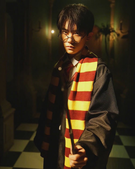 易烊千璽什么歌最好聽，易烊千璽和黃子韜的新劇