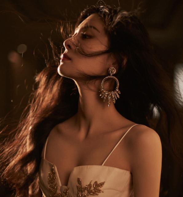 張碧晨抖音熱門(mén)歌曲(張碧晨粉絲叫她什么)