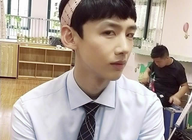 白敬亭和鄭合惠子上快樂大本營是哪一期，跟白敬亭很像的一個明星