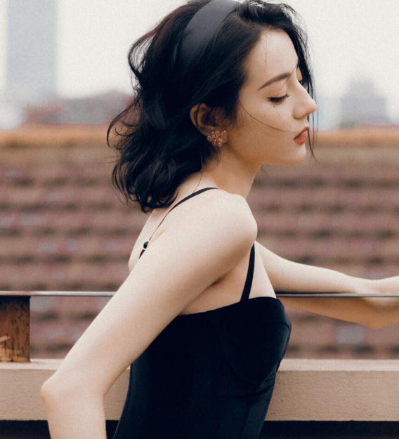 迪麗熱巴解約嘉行了嘛(迪麗熱巴解約嘉行了嘛)